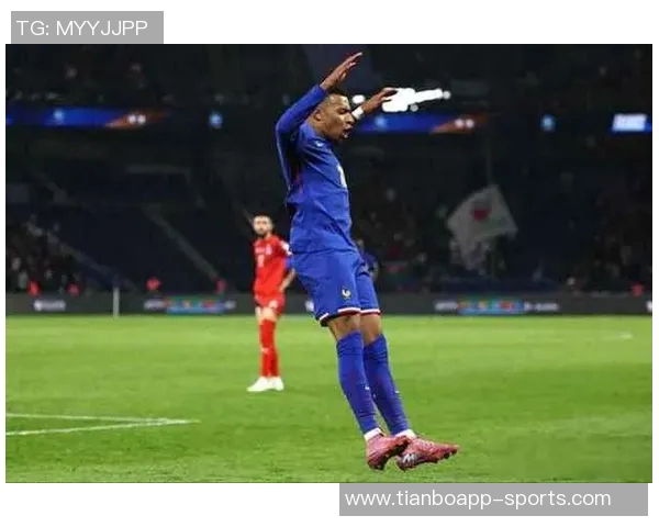 范德芬谈偶像与对手期待与姆巴佩的直接对决