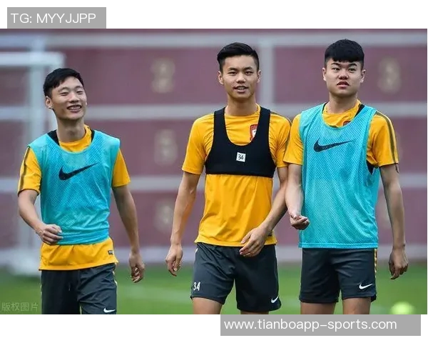 豪门球队争夺战升级经纪人透露19岁科隆新星马拉暂无转会计划