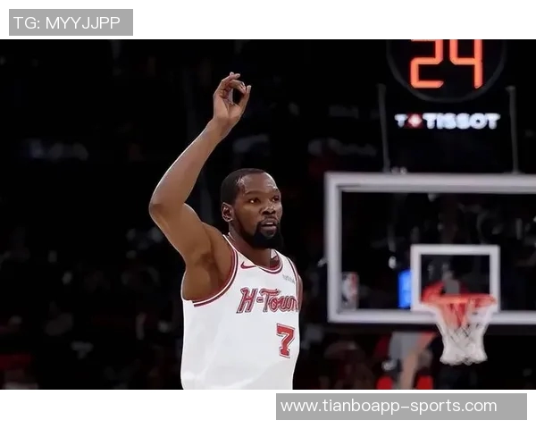 杜兰特与申京联手失误频繁三场比赛合计高达36次失误令人担忧