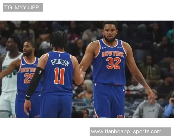 三队交易设想独行侠尼克斯篮网互换浓眉与唐斯新篇章